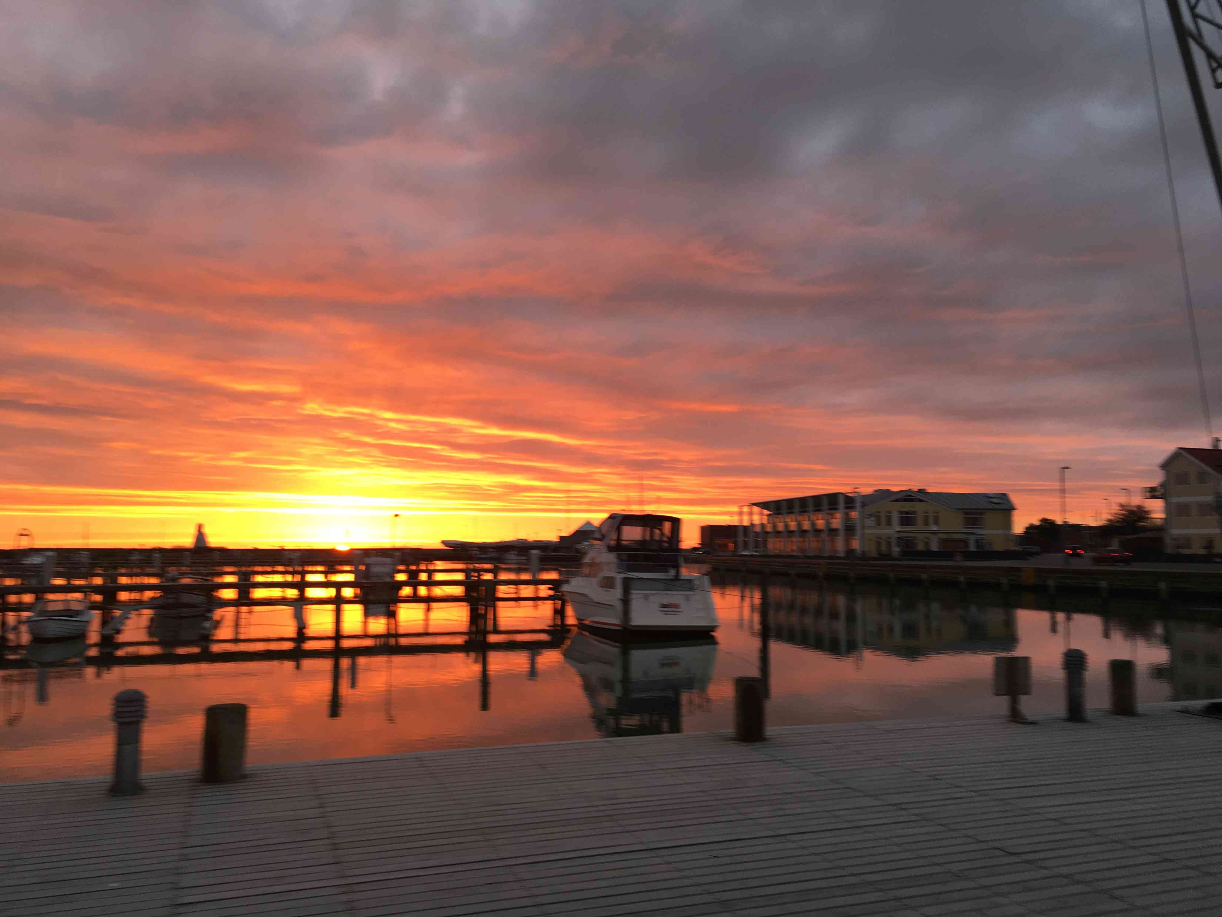 Solopgang i Sæby Havn